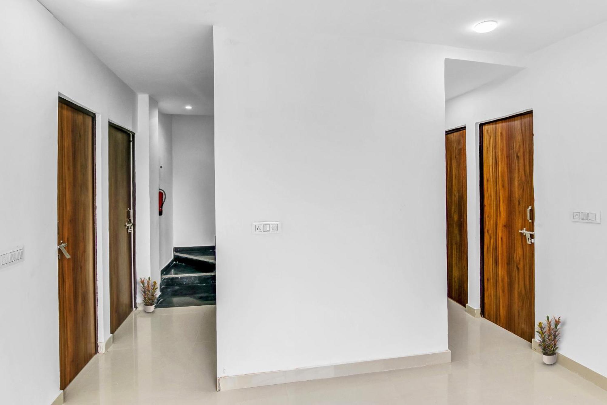 Flagship Hotel Secret Mirage Near Rithala Metro Station New Delhi Ngoại thất bức ảnh